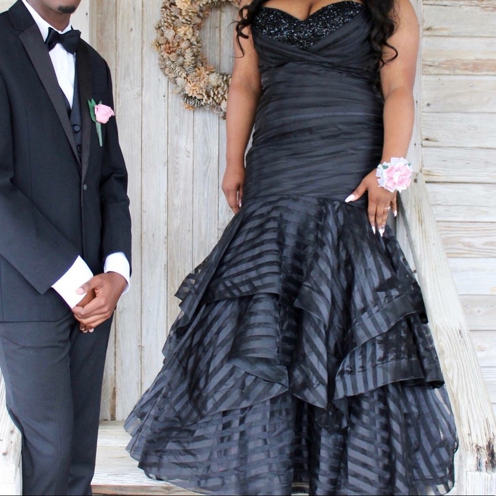PROM DRESS😍